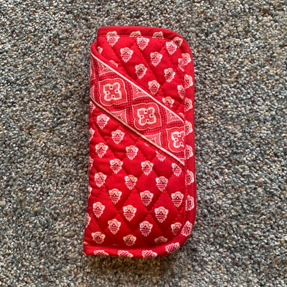Vera Bradley slip in sunglass case